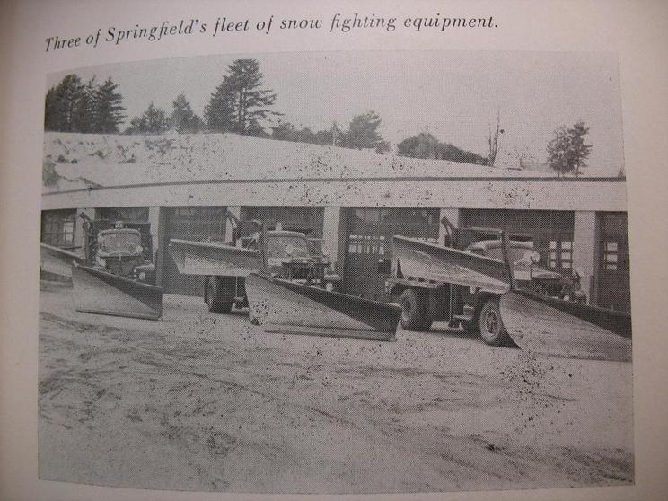 http://www.badgoat.net/Old Snow Plow Equipment/Truck Collections/Town of Springfield Trucks/Town of Springfield/GW744H558-19.jpg